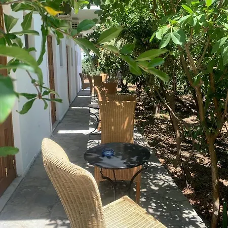 Apartament Anixi *