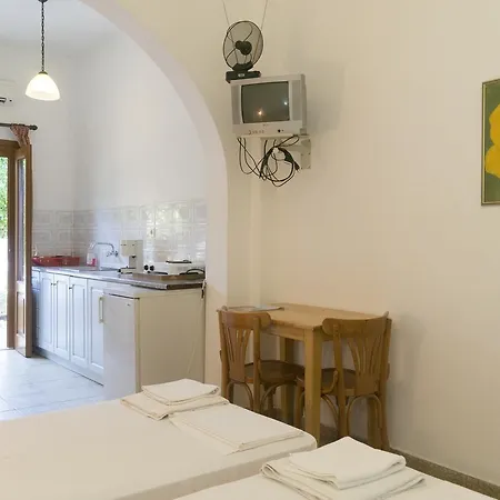 Anixi Apartament *